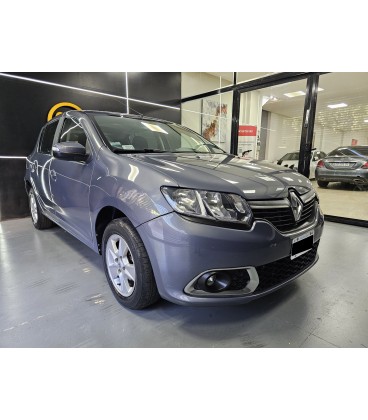 RENAULT SANDERO PRIVILEGE