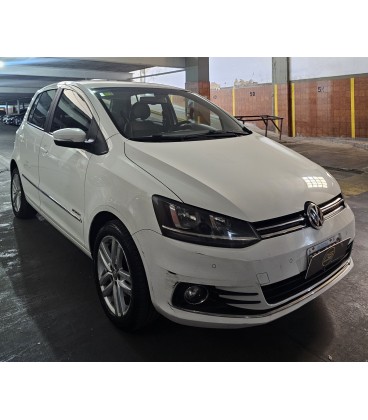 VOLKSWAGEN FOX HIGHLINE